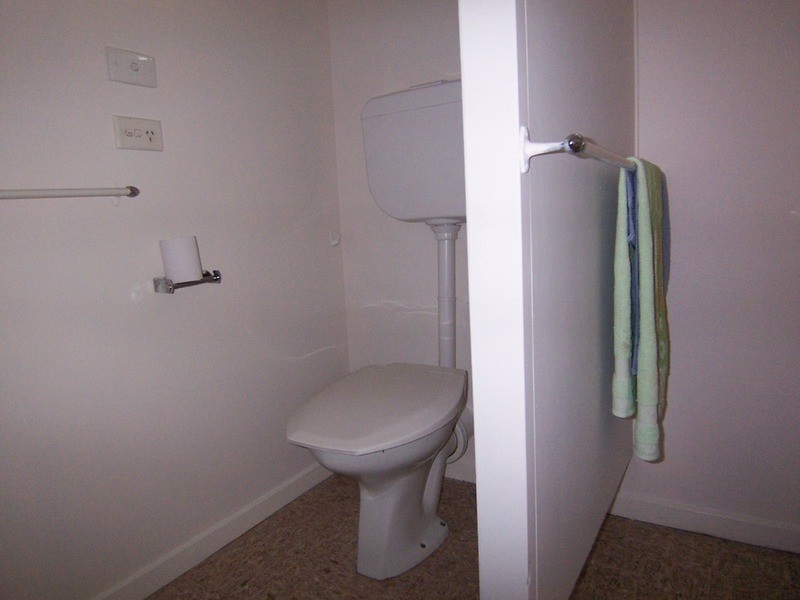 1a/1 Olympic  Parade, Kangaroo Flat VIC 3555