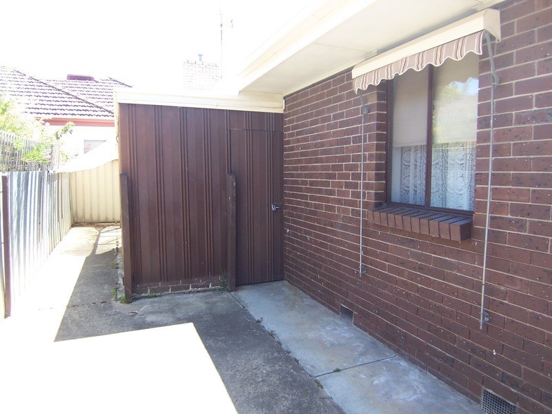 1a/1 Olympic  Parade, Kangaroo Flat VIC 3555