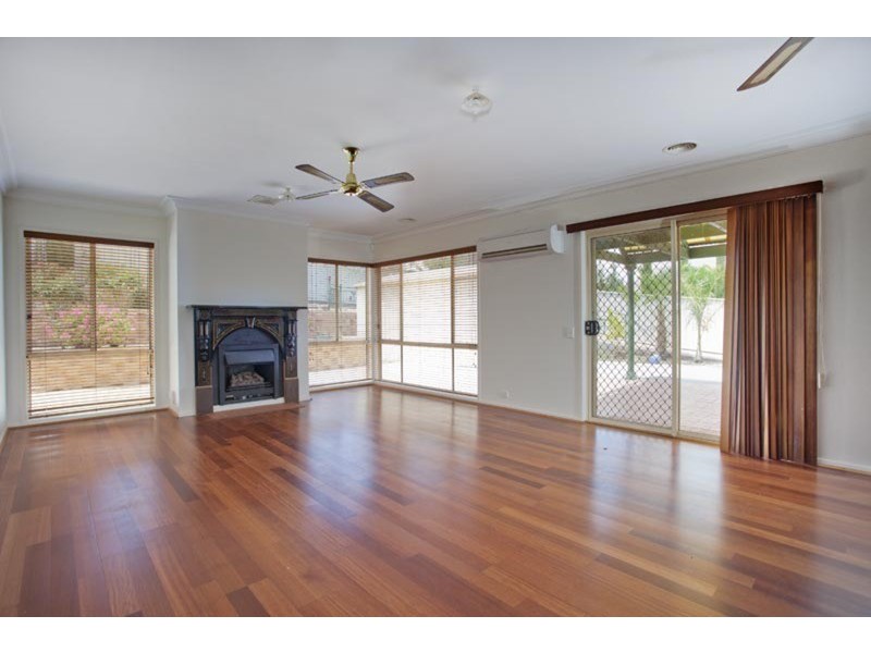 20 Gondolier Terrace, Golden Square VIC 3555