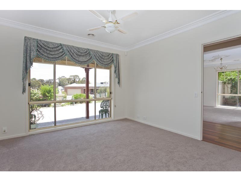 20 Gondolier Terrace, Golden Square VIC 3555