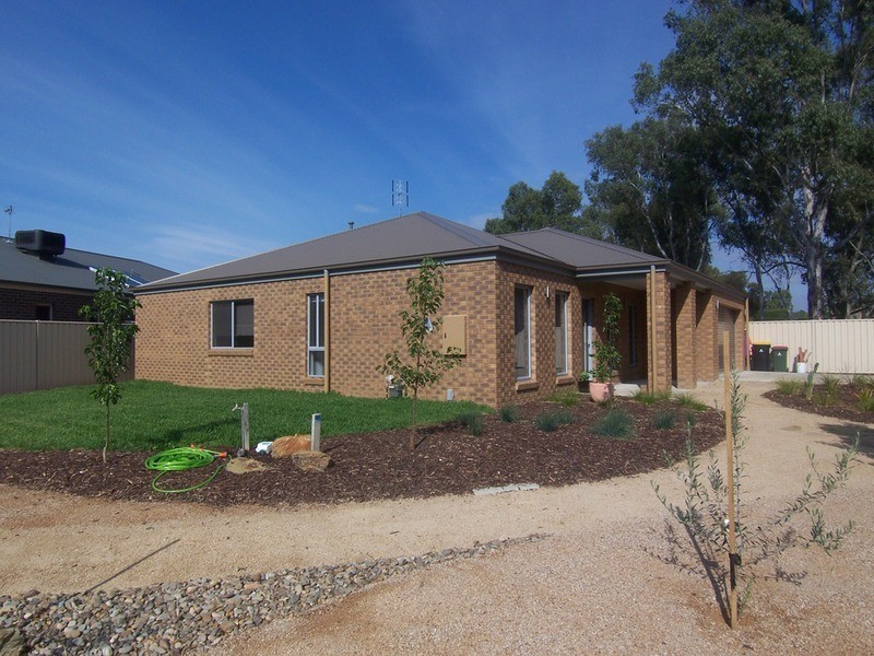 1/13 Kadina Court, Strathfieldsaye VIC 3551