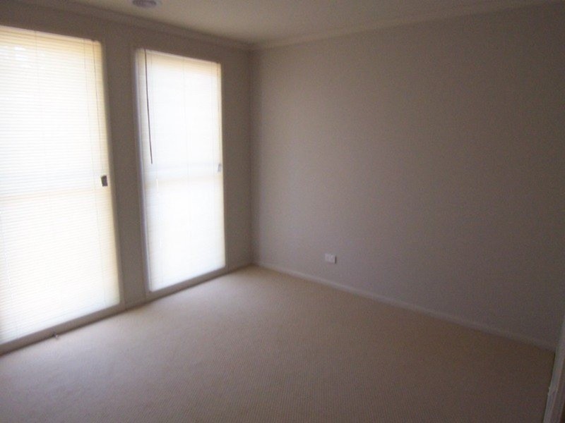 19A Lowe Street, Kangaroo Flat VIC 3555