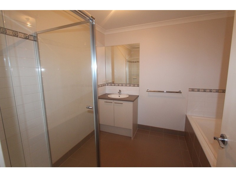 25 Sanctuary Boulevard, Maiden Gully VIC 3551