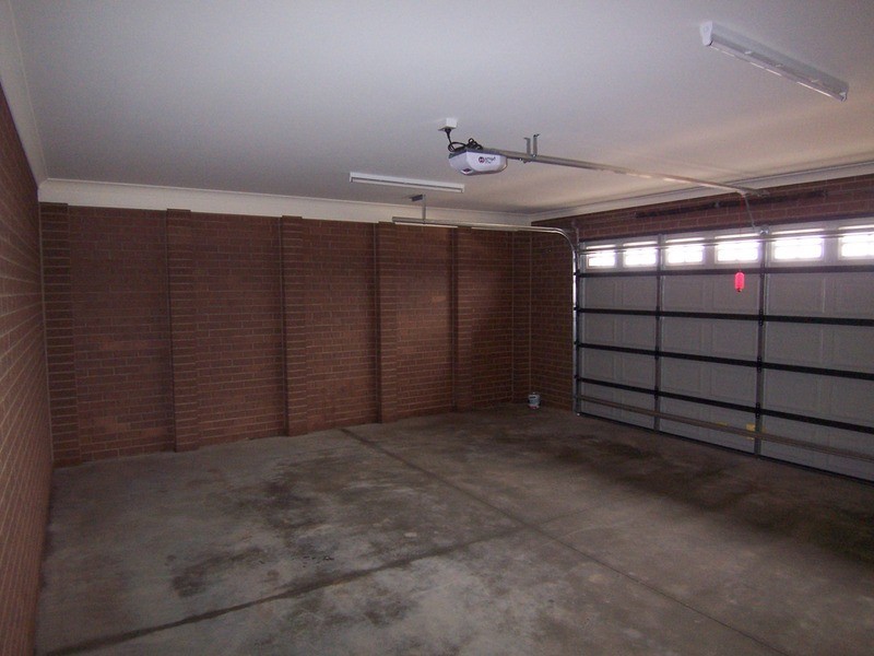 14 Lyndam Avenue, Maiden Gully VIC 3551