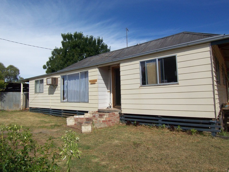 9 Chapel Street, Wedderburn VIC 3518