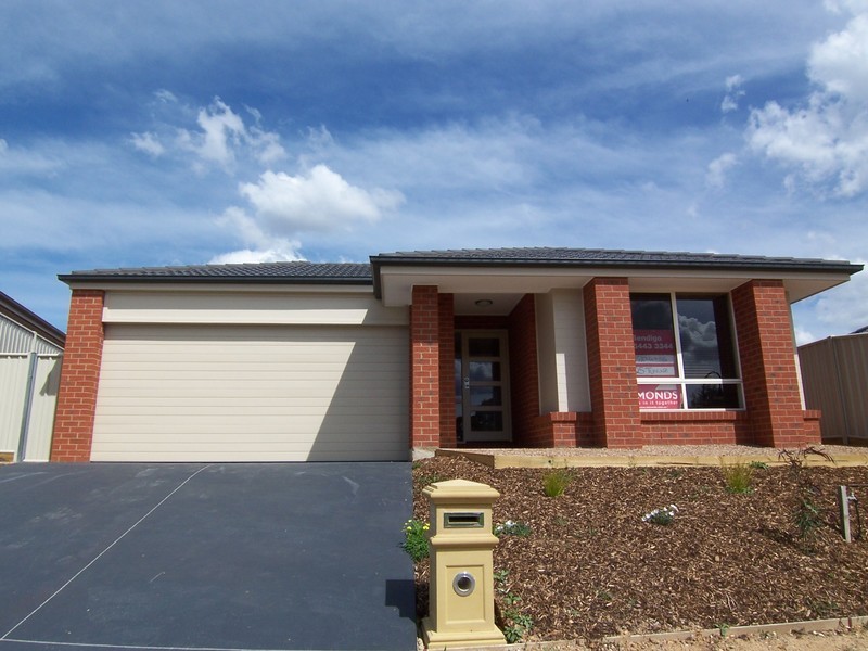 15 Tununga  Circuit, Kangaroo Flat VIC 3555