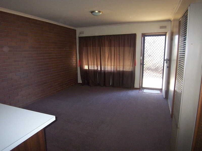 1/51 Curtin Street, Flora Hill VIC 3550