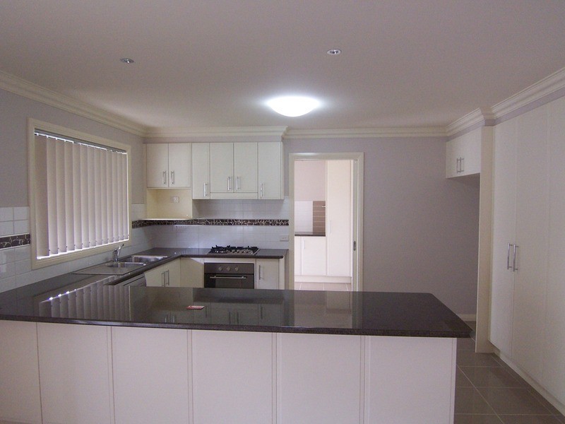 14 Lyndam Avenue, Maiden Gully VIC 3551