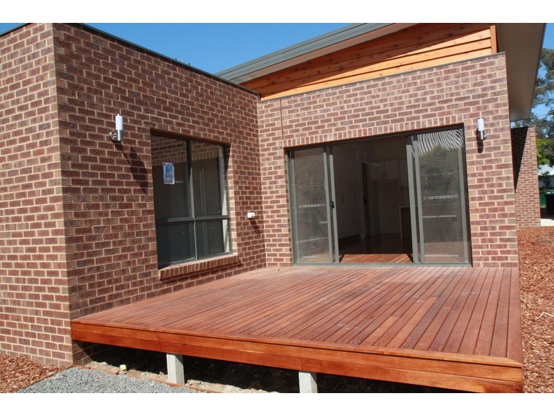 31a Reginald Street, Quarry Hill VIC 3550