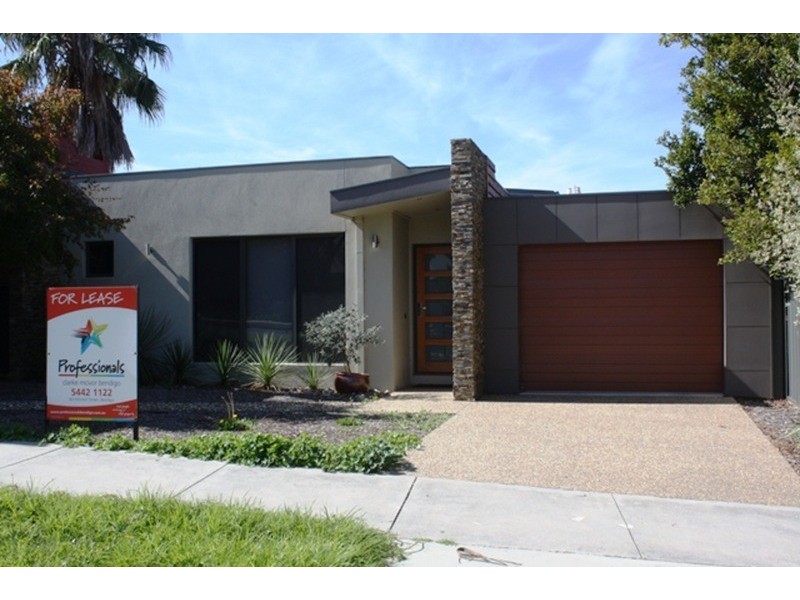 31a Reginald Street, Quarry Hill VIC 3550