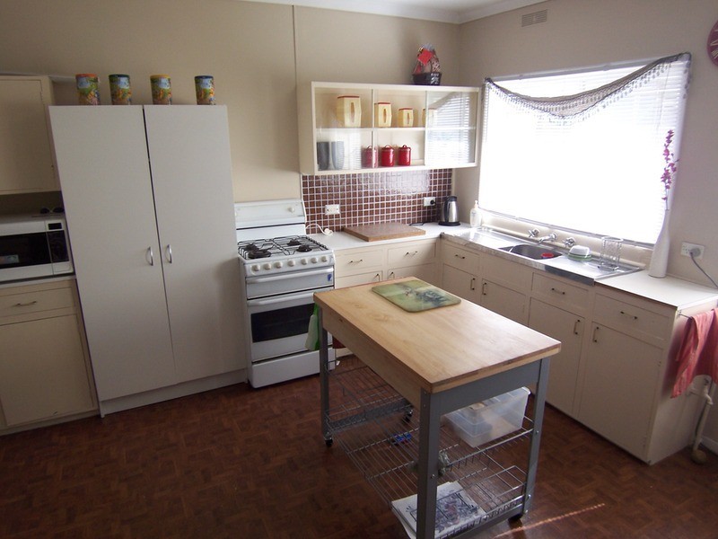 48 Crusoe Road, Kangaroo Flat VIC 3555