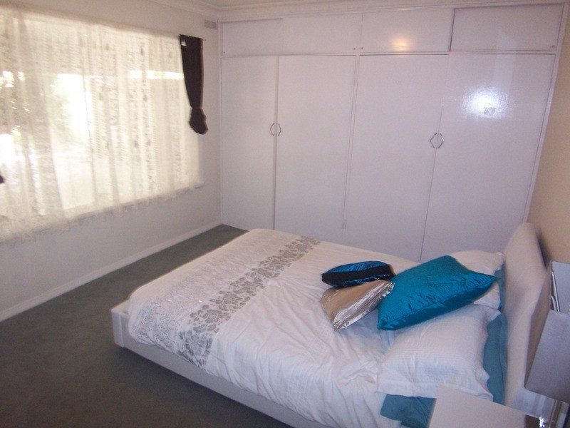 48 Crusoe Road, Kangaroo Flat VIC 3555