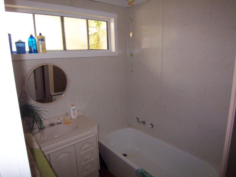 48 Crusoe Road, Kangaroo Flat VIC 3555