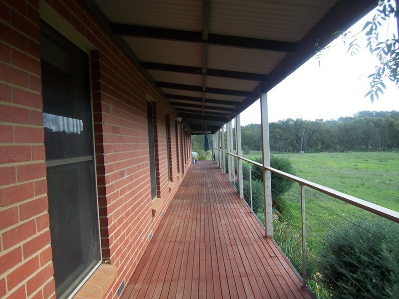 1130 Axe Creek  Road, Sedgwick VIC 3551
