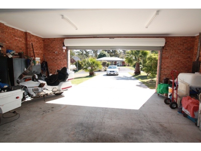 11 Fraser Court, Kangaroo Flat VIC 3555