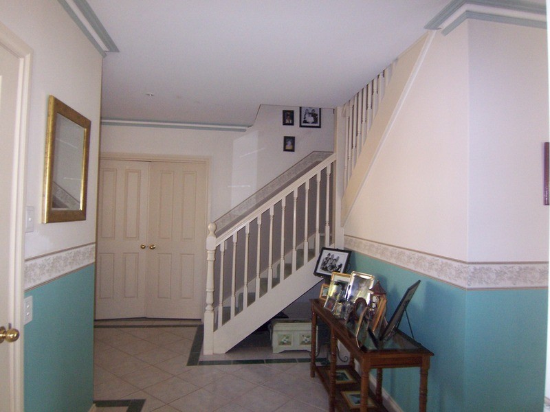 4 Davey Close, Flora Hill VIC 3550