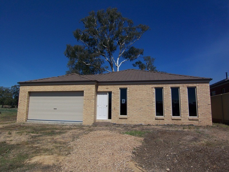 8 Gordon Court, Strathfieldsaye VIC 3551