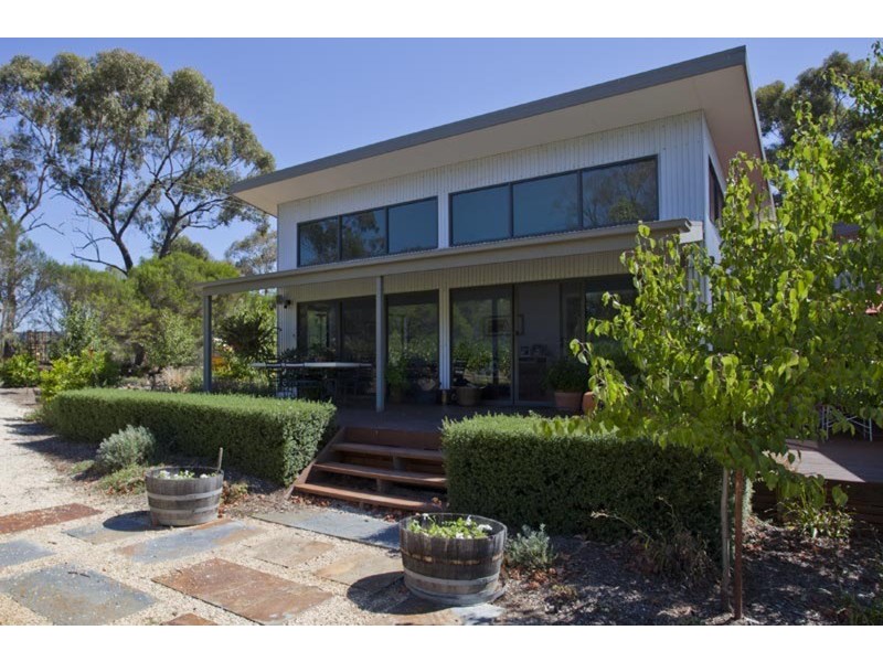 12 Mannix Lane, Mandurang VIC 3551