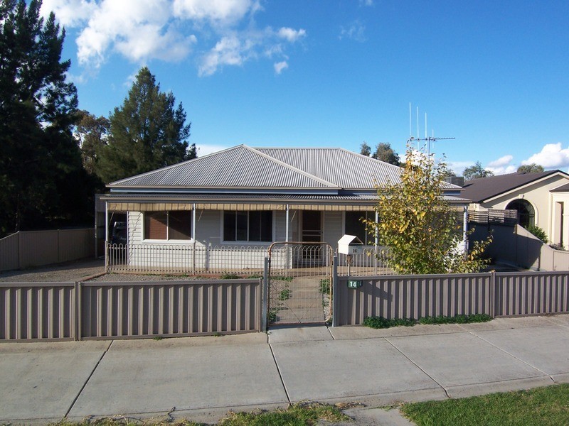 14 Burnside Street, Eaglehawk VIC 3556