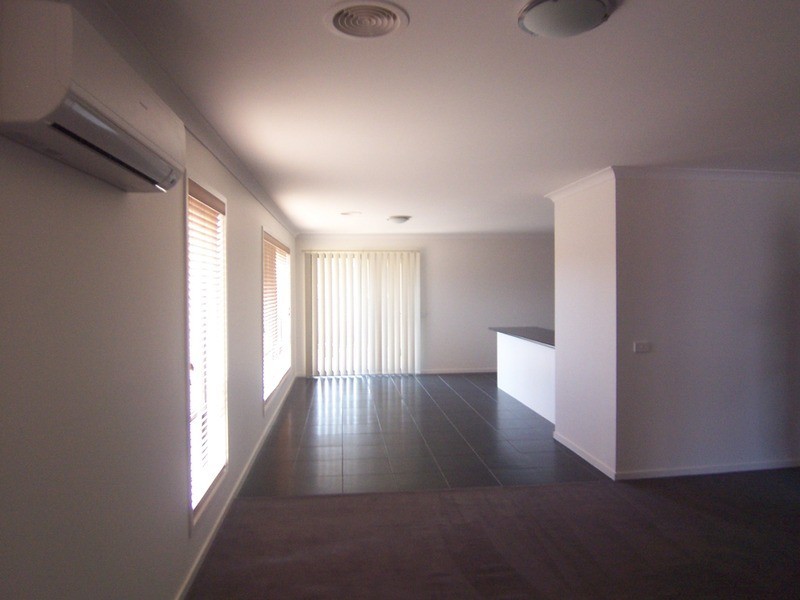 8 Pamela  Avenue, Jackass Flat VIC 3556