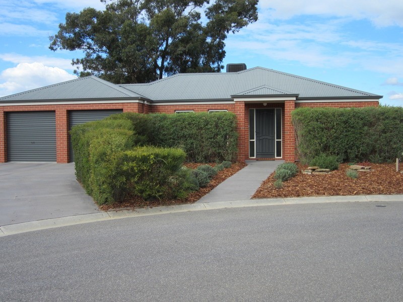 51 Arthurs Crescent, Strathfieldsaye VIC 3551