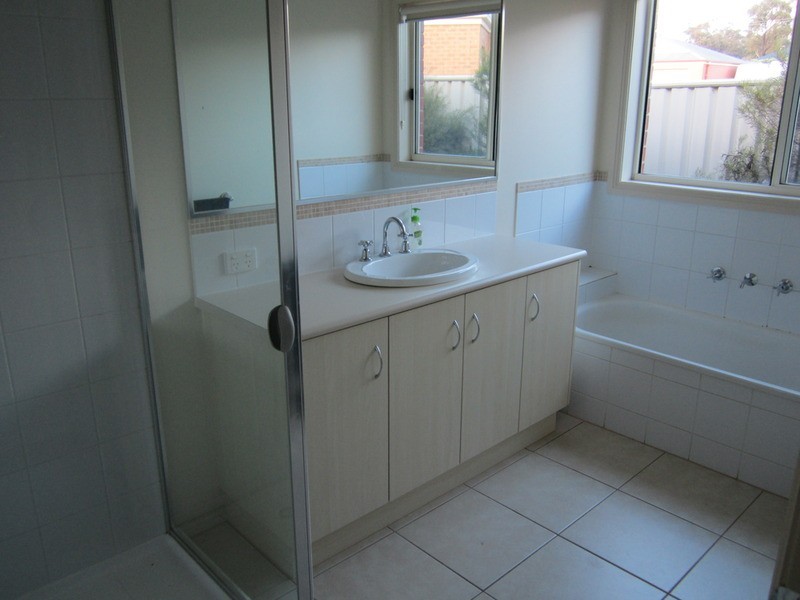 51 Arthurs Crescent, Strathfieldsaye VIC 3551