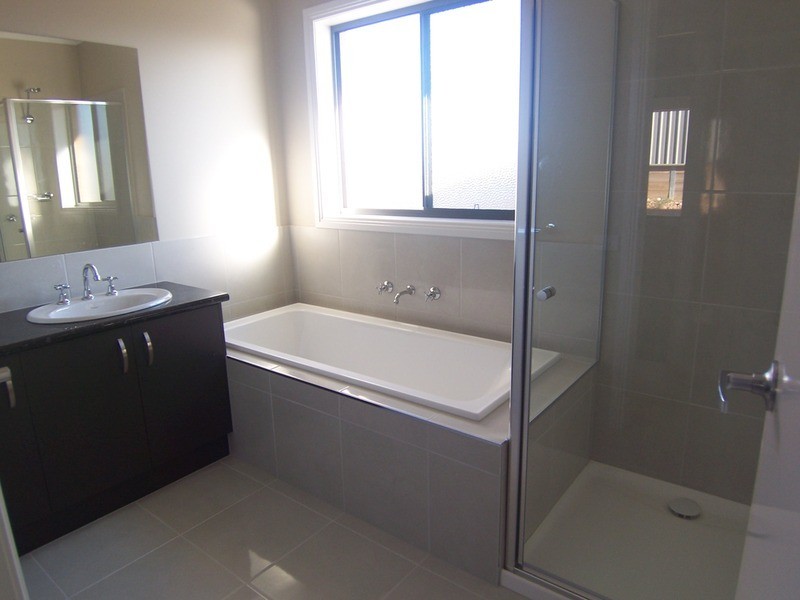 22 Klim Avenue, Kangaroo Flat VIC 3555