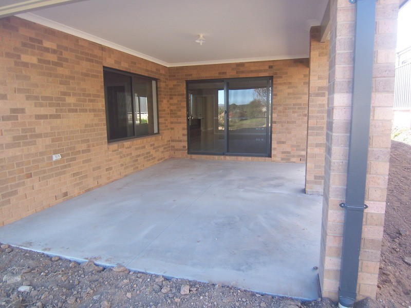 22 Klim Avenue, Kangaroo Flat VIC 3555