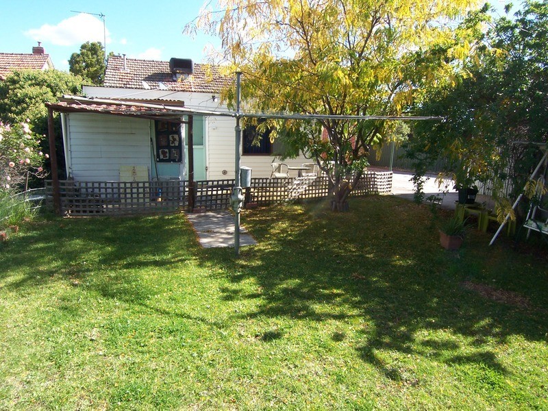 24 Churchill Avenue, Flora Hill VIC 3550