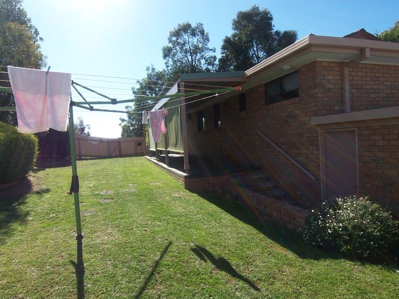 25 Landale Drive, Strathdale VIC 3550