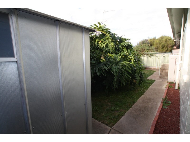 4/79 Somerville Street, Flora Hill VIC 3550