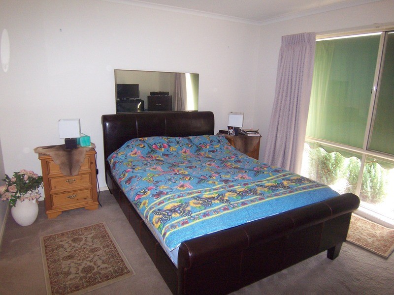 66 Racecourse Road, Epsom VIC 3551