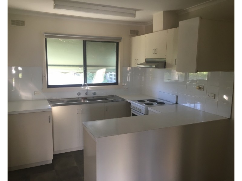 4/79 Somerville Street, Flora Hill VIC 3550