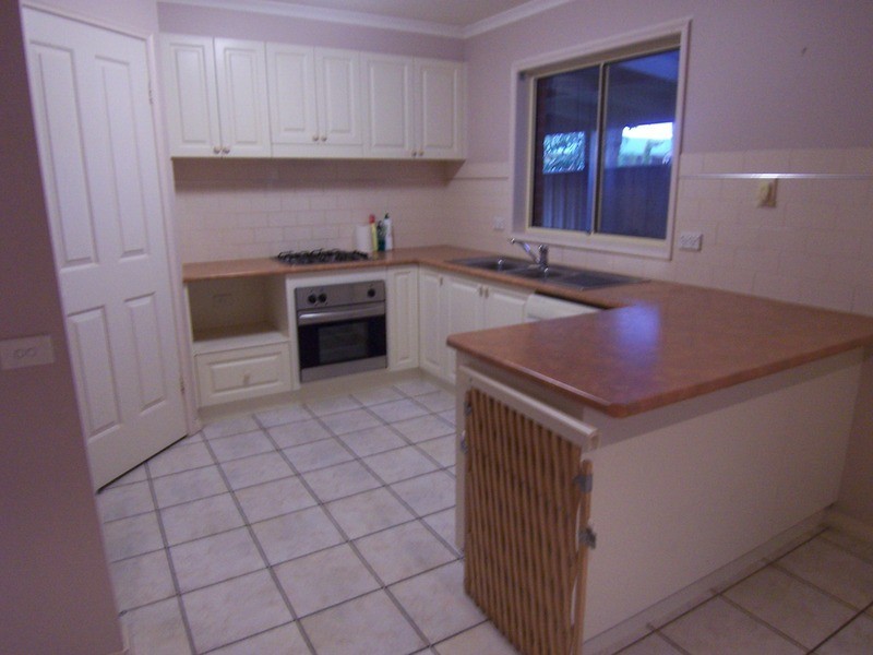 8 Allpress Drive, Golden Square VIC 3555