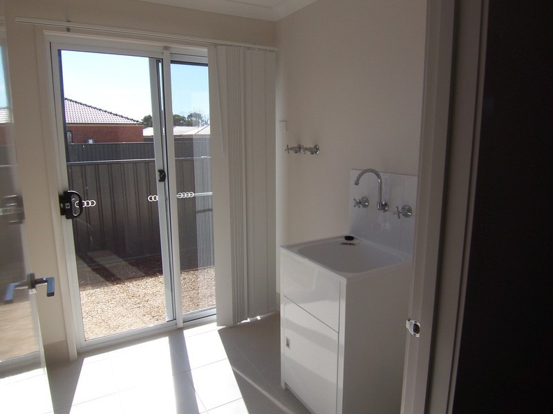 16 Pamela Avenue, Jackass Flat VIC 3556