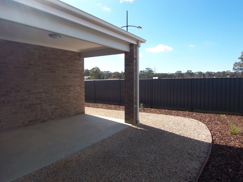 16 Pamela Avenue, Jackass Flat VIC 3556
