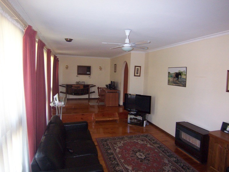 32 Lawson Street, Spring Gully VIC 3550