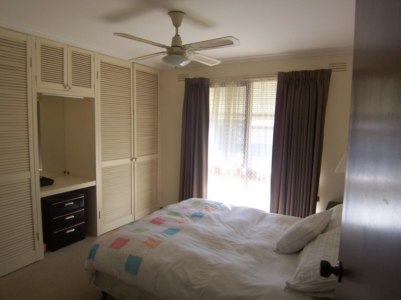 32 Lawson Street, Spring Gully VIC 3550