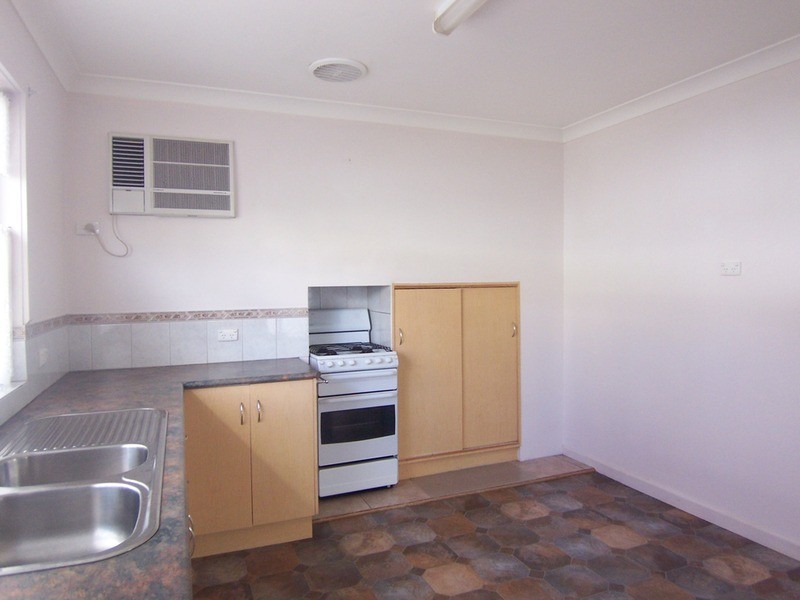 4 Edwin  Street, Bendigo VIC 3550