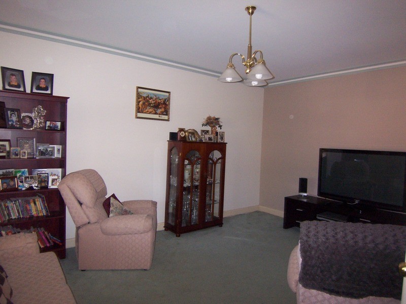 4 Davey Close, Flora Hill VIC 3550