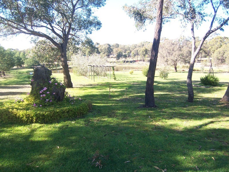 51 Reyn Road, Sedgwick VIC 3551