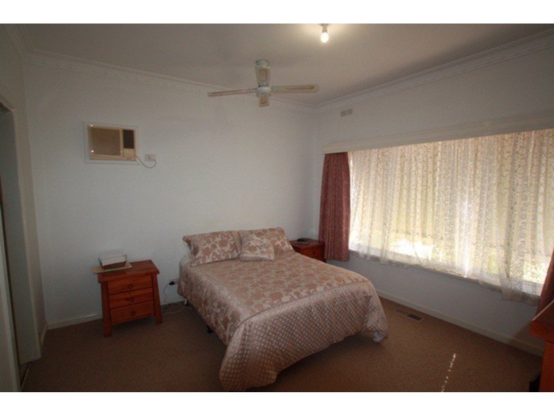 321 Midland Highway, Epsom VIC 3551