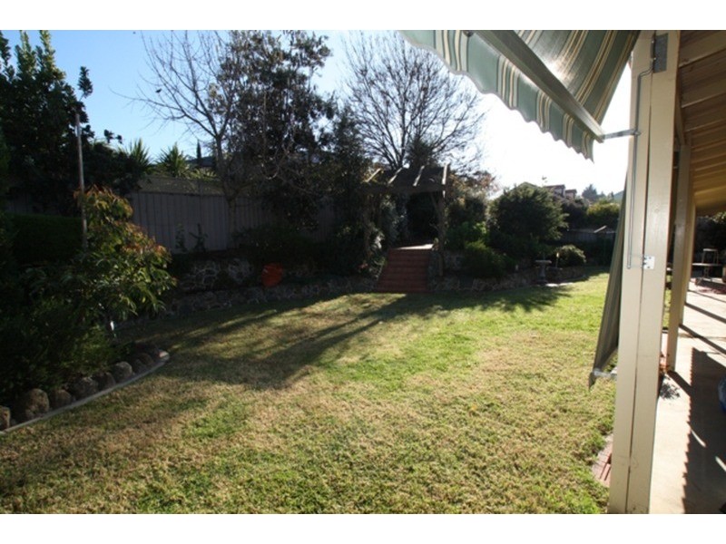 2 Sunrise  Drive, Strathdale VIC 3550