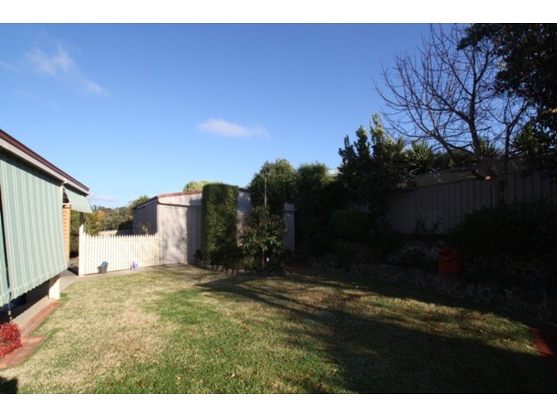 2 Sunrise  Drive, Strathdale VIC 3550