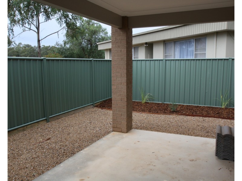 15 Taylor Street, Epsom VIC 3551