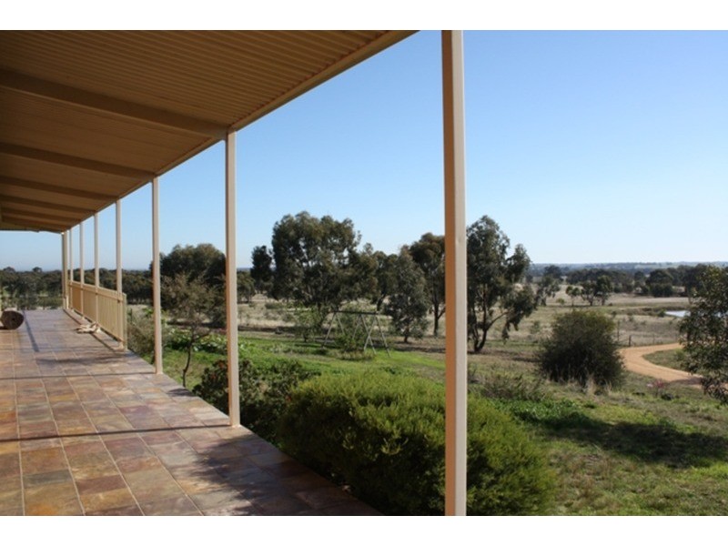 708 Lakeys Road, Shelbourne VIC 3463