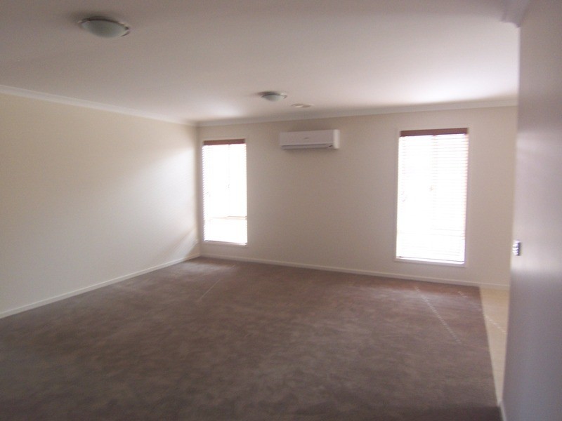 4 Pamela Avenue, Jackass Flat VIC 3556