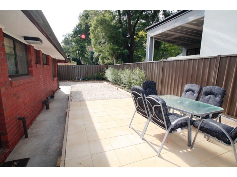 1/7 Carola Court, Kennington VIC 3550