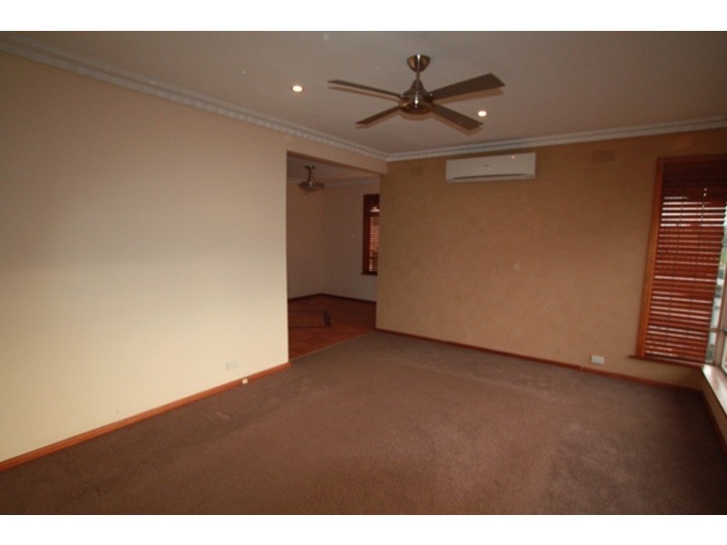 137 Rowan Street, Bendigo VIC 3550