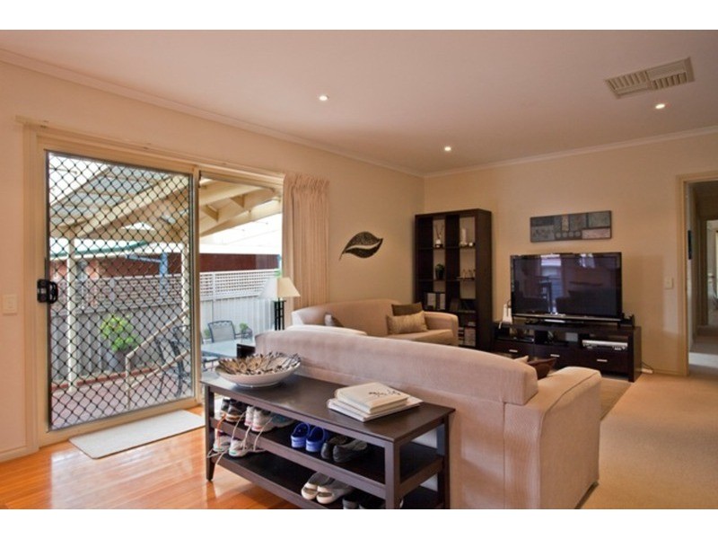 1 Wilton  Court, Golden Square VIC 3555
